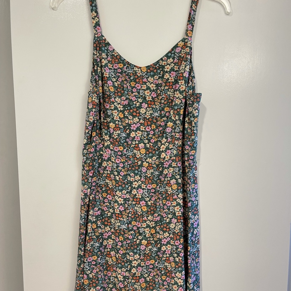 Old Navy cami dress. New without tags